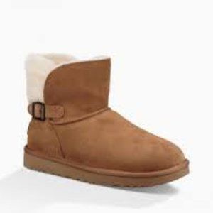 UGG Short Boots (Karel Style)